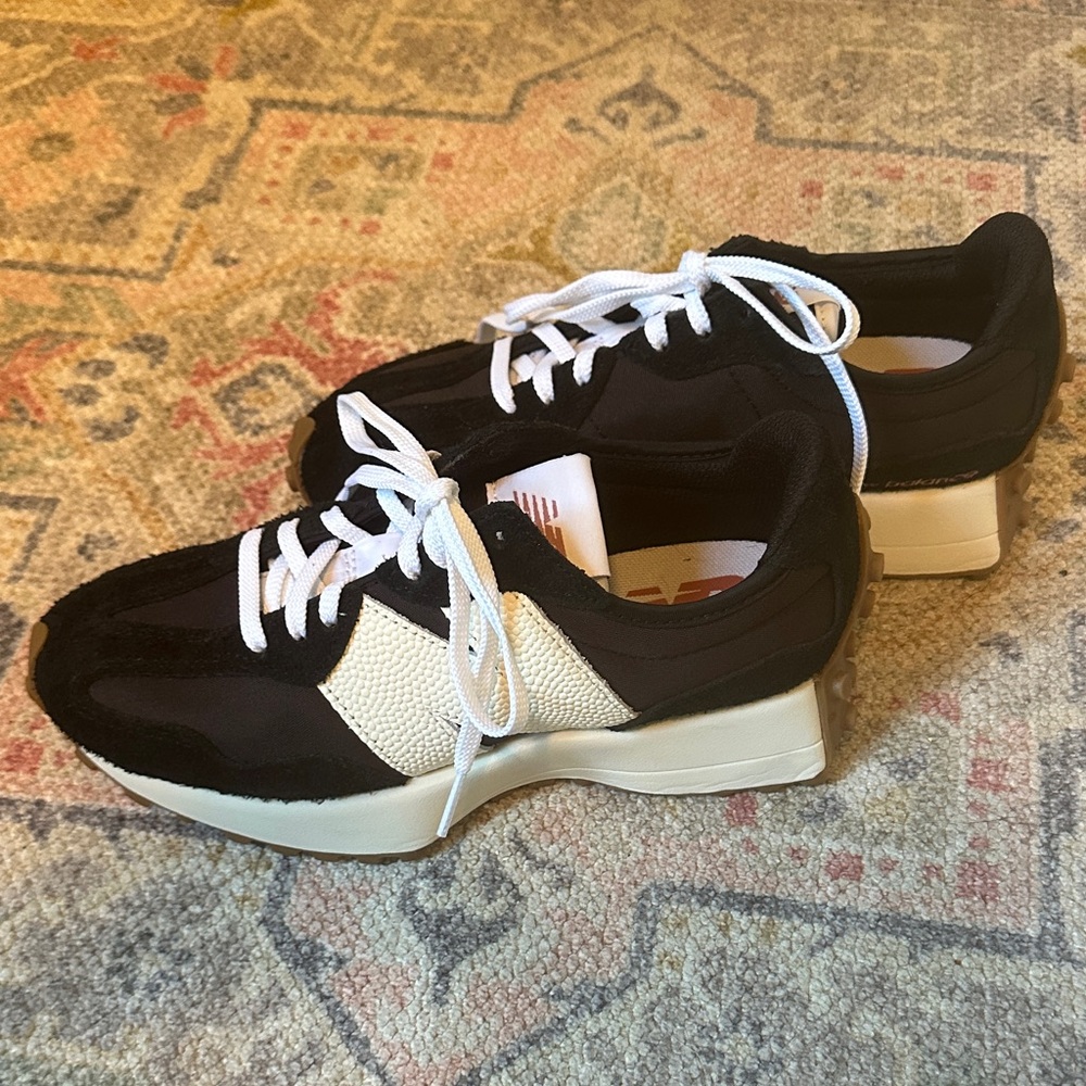 New Balance Black and White Women's Sneakers